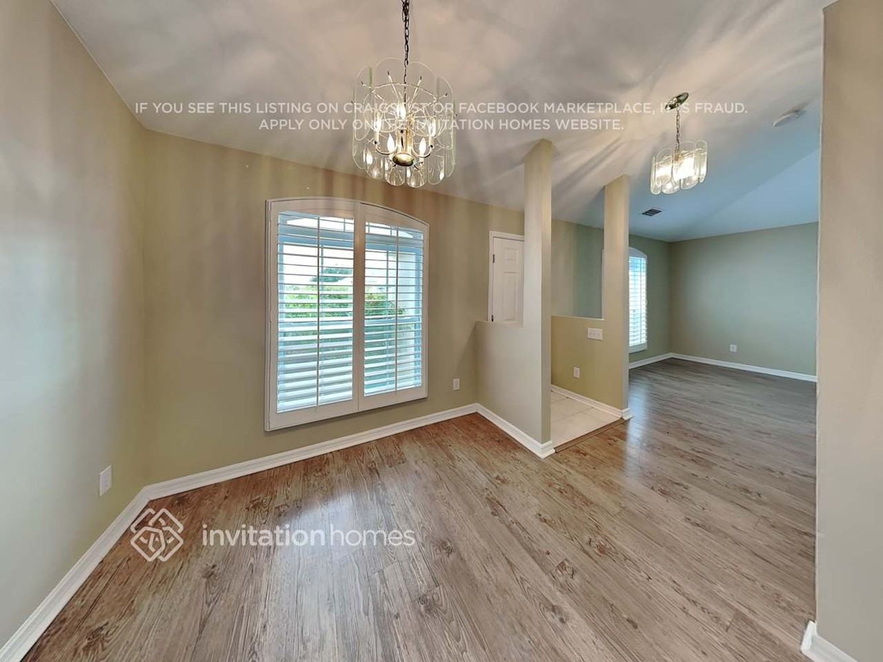 5816 33rd Dr E - Photo 3 of 17