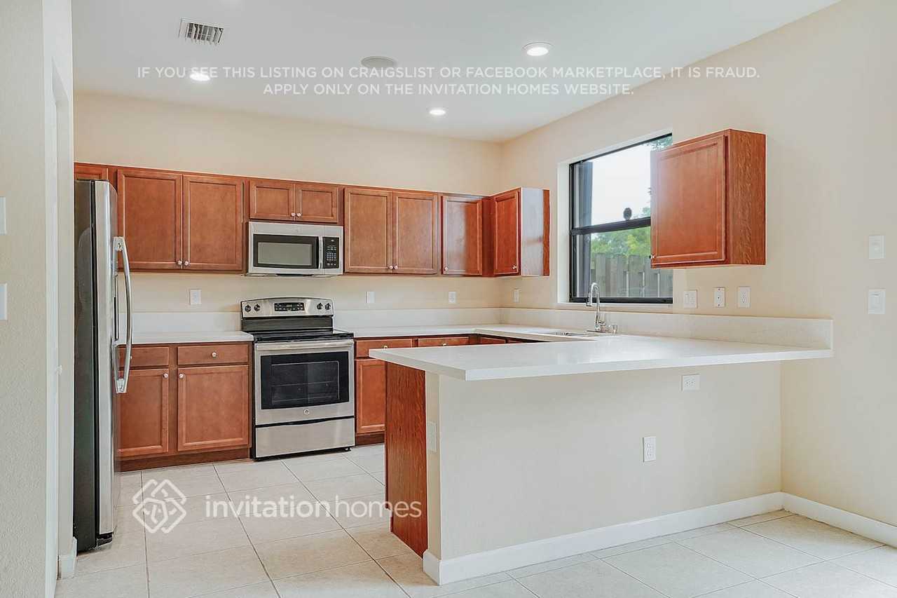 25062 Swave - Photo 3 of 20