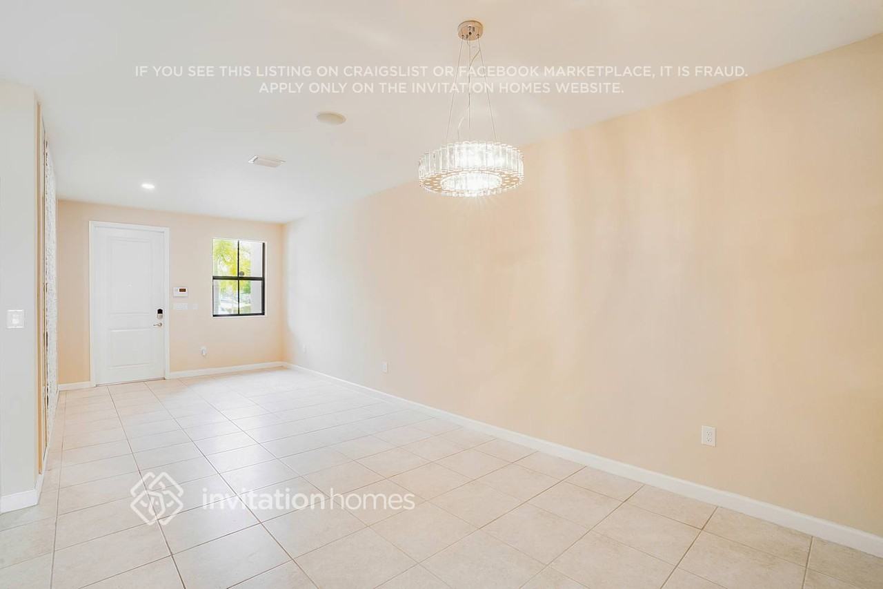 25062 Swave - Photo 2 of 20