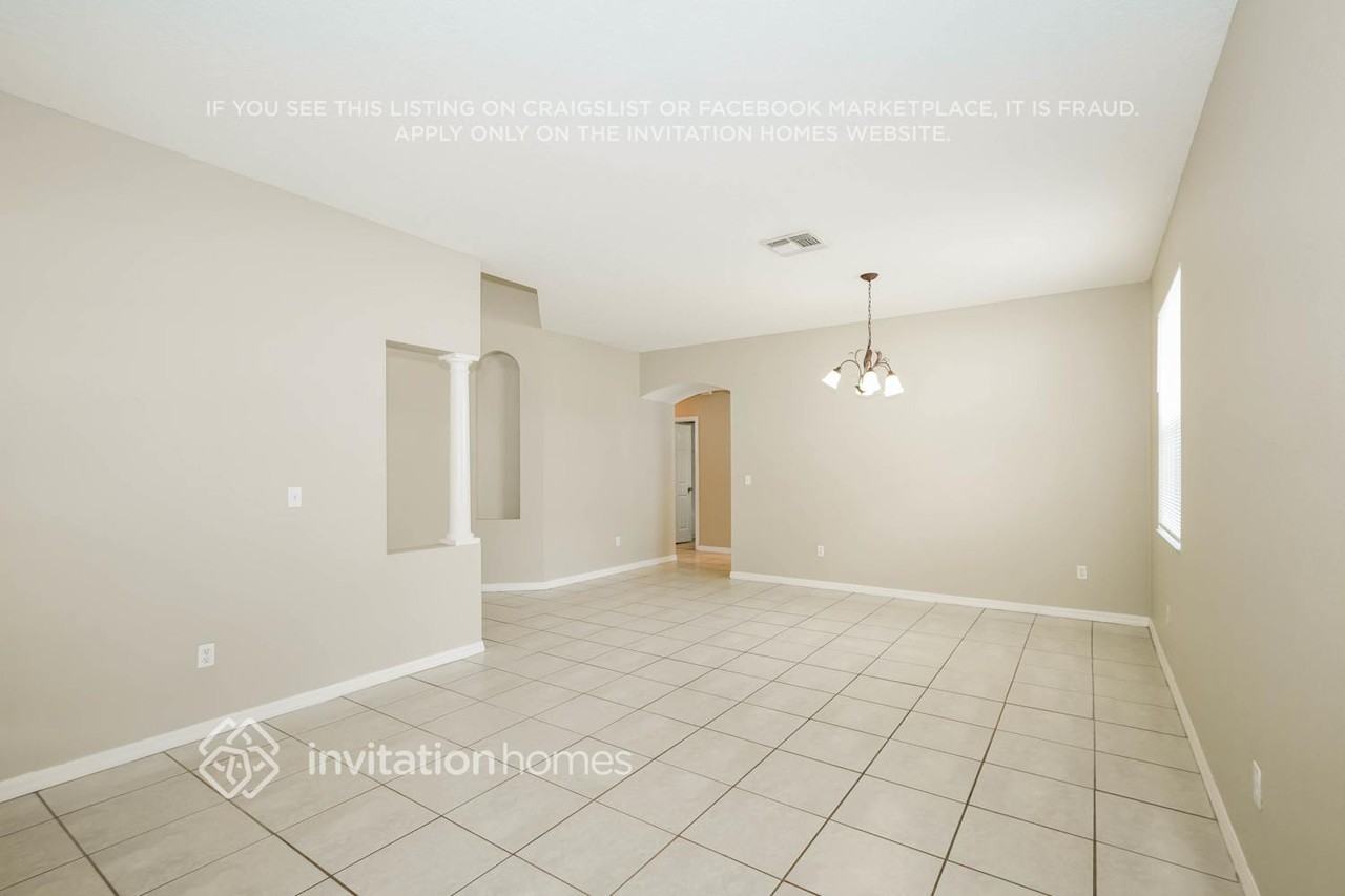 13507 Old Florida Cir - Photo 3 of 17