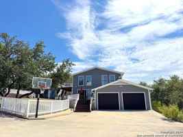 featured image of 200 San Juan