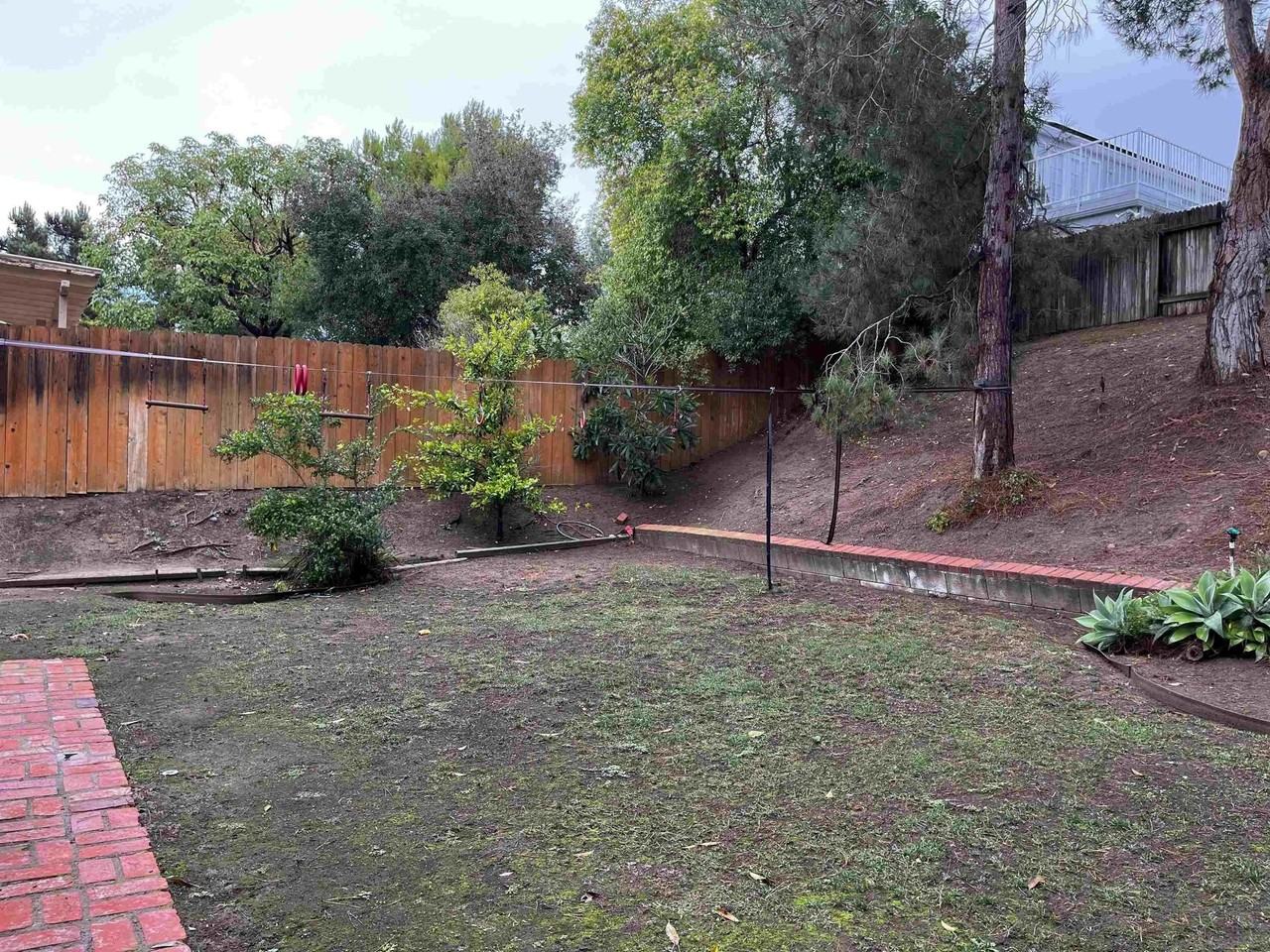 5977 Agee St - Photo 3 of 25