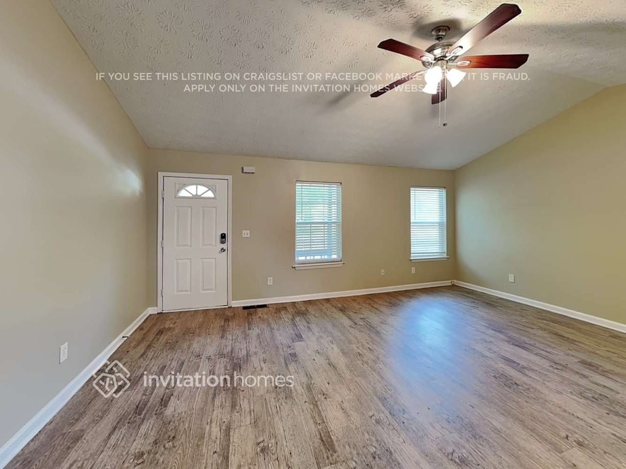 3886 Daylily Way - Photo 4 of 18