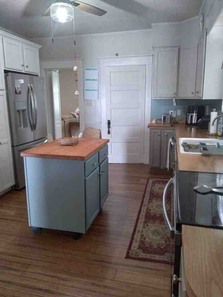 28414 Woodland Ave - Photo 7 of 23