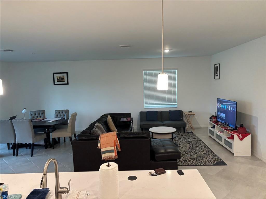 18677 Marlin Kite Ln - Photo 3 of 8