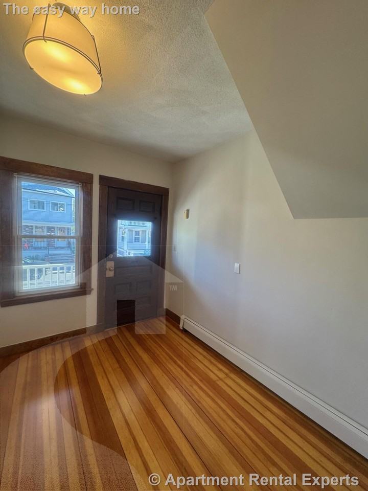 29 Frederick Avenue #1 - Photo 3 of 19