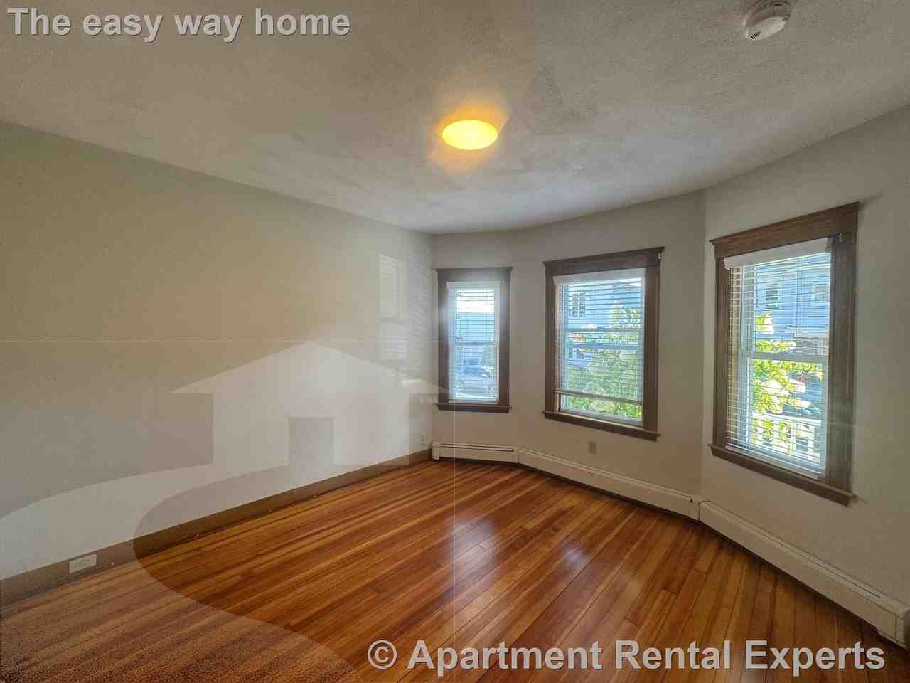 29 Frederick Avenue #1 - Photo 4 of 19