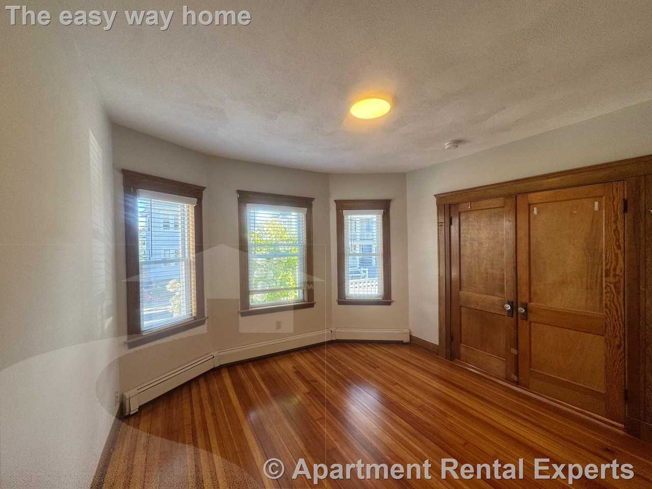 29 Frederick Avenue #1 - Photo 5 of 19