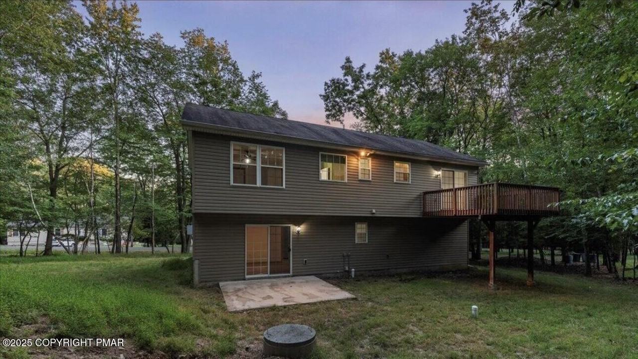 25 Hunter Ln - Photo 2 of 16