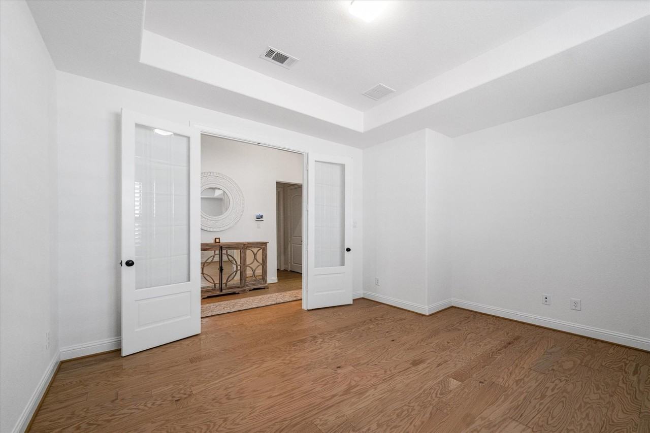 20710 Via Giulia Ct - Photo 7 of 46