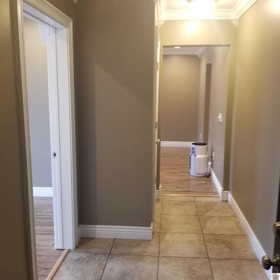 301 Maple St Apt H #H - Photo 2 of 19