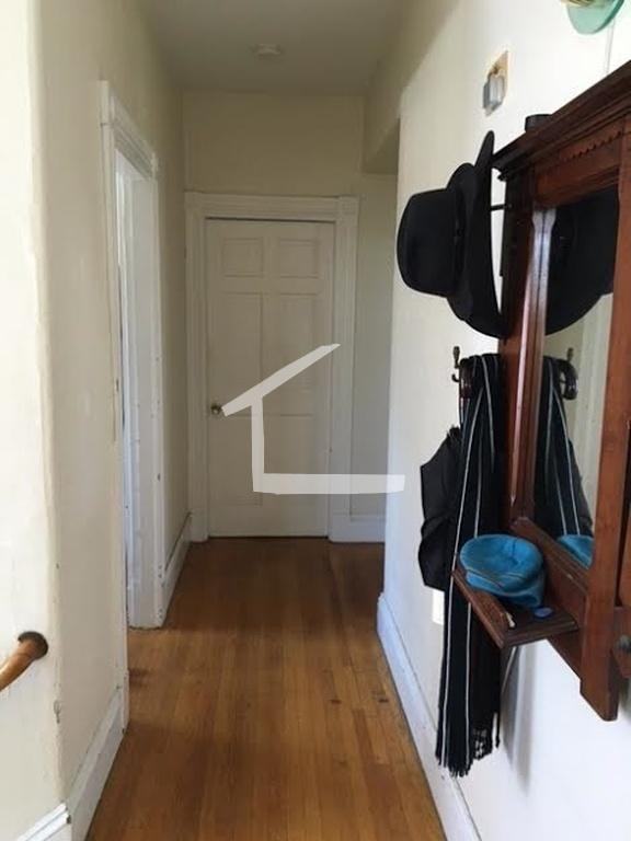 4 Woodstock Ave #2 - Photo 2 of 7