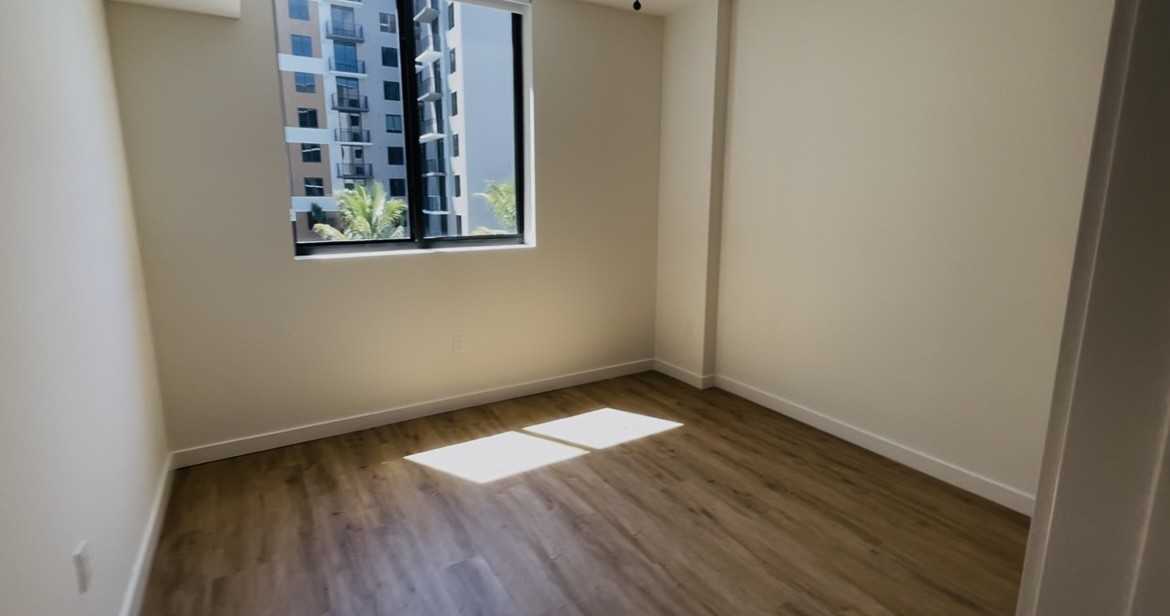 3510 Nw 83rd St #702 - Photo 6 of 8