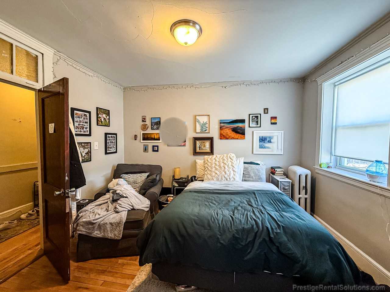 Cypress St #6 - Photo 4 of 10