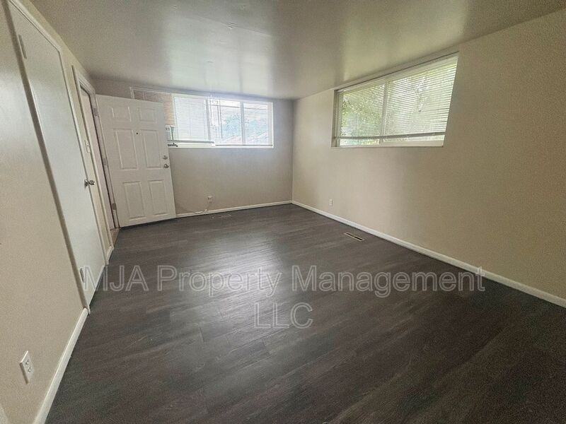 740 W Wasatch St - Photo 5 of 18