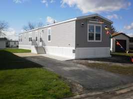 featured image of 43 Swan Ln
