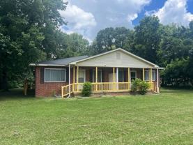 3079 Marie Cir #A - Photo 1 of 1