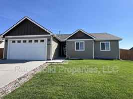 featured image of 409 Apricot St