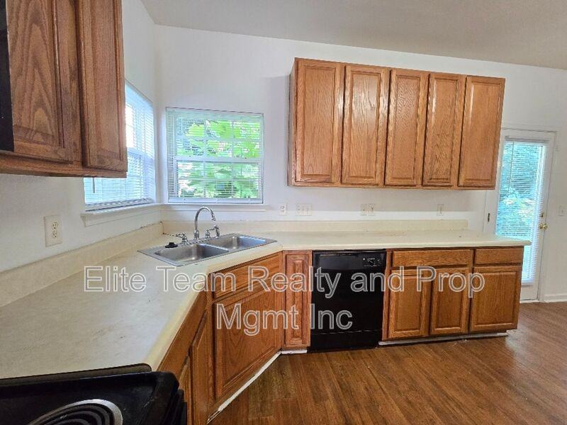 4021 Fifendrum Lane - Photo 2 of 25