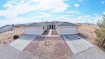 featured image of 1700 Sycamore Ave