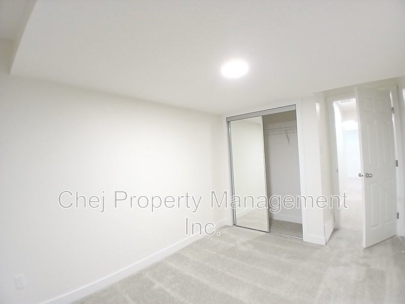 5114 Kinney Way Sw - Photo 2 of 14