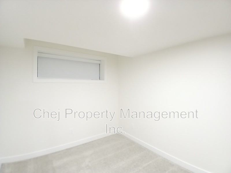 5114 Kinney Way Sw - Photo 3 of 14