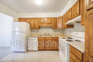 featured image of 390 Hercules Ct #390