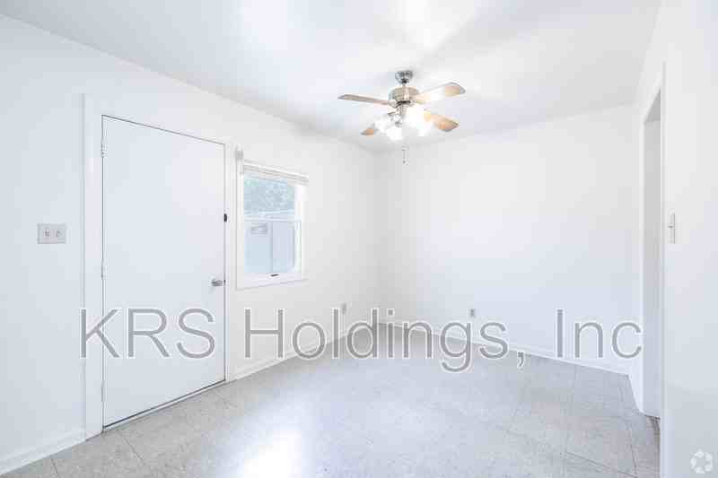 390 Hercules Court #390 - Photo 2 of 10