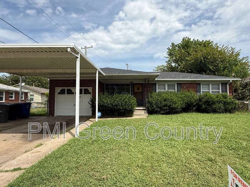 10611 E 4th Pl - Photo 2 of 16