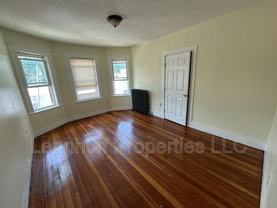 4 Glenway St - Photo 1 of 1