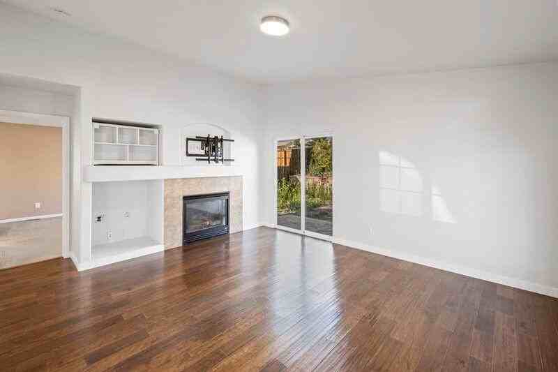 626 Rolling Rock Pt - Photo 4 of 34