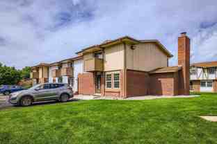 1233 Willow Bend Cir #C - Photo 1 of 1