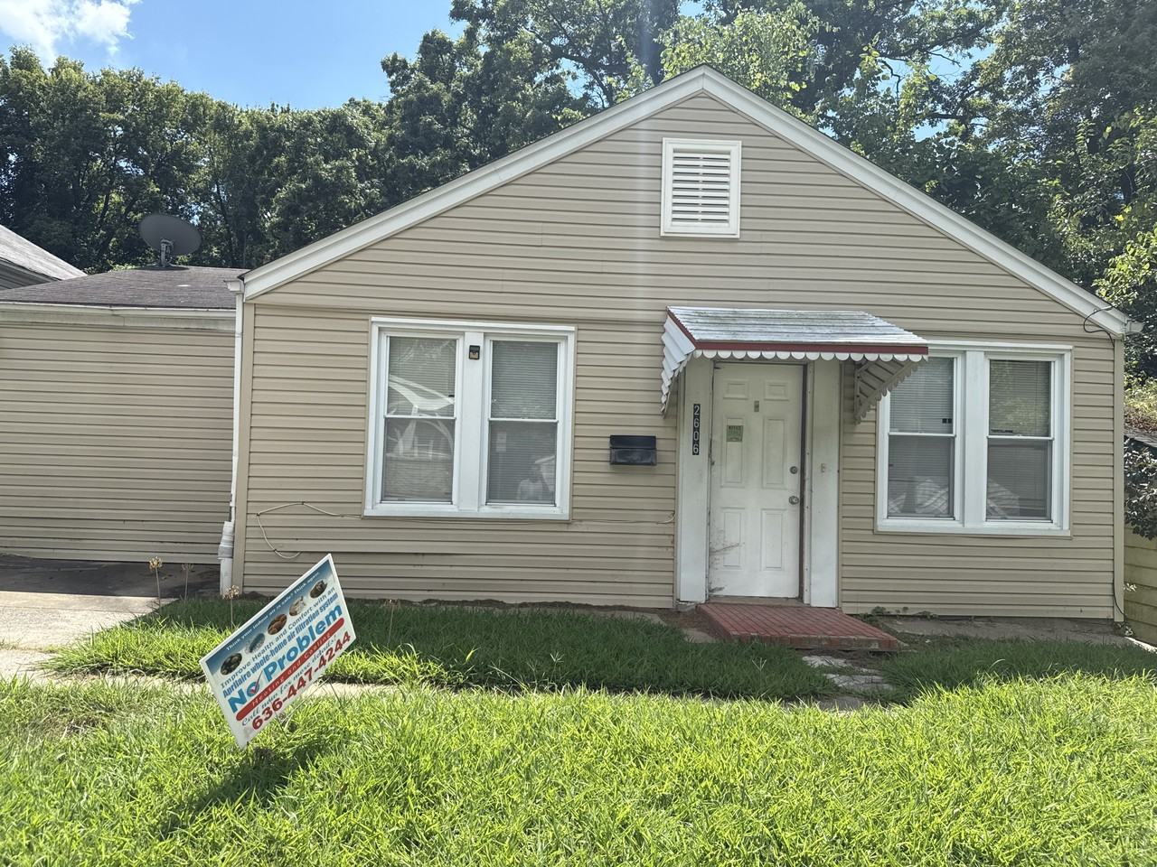 2606 Winfred Ave - Photo 2 of 15