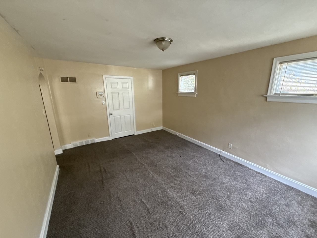 2606 Winfred Ave - Photo 6 of 15