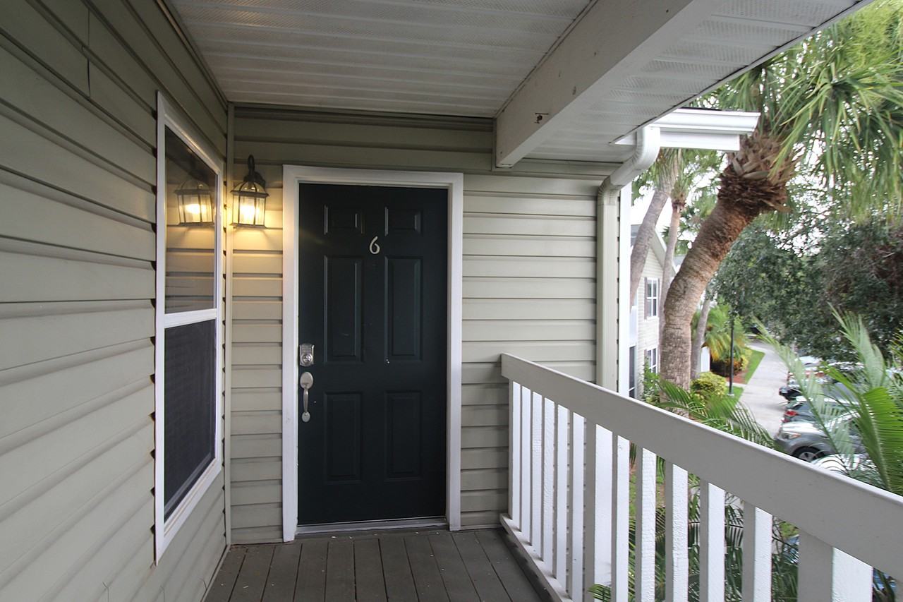 8122 45Th Ct E - Photo 2 of 21