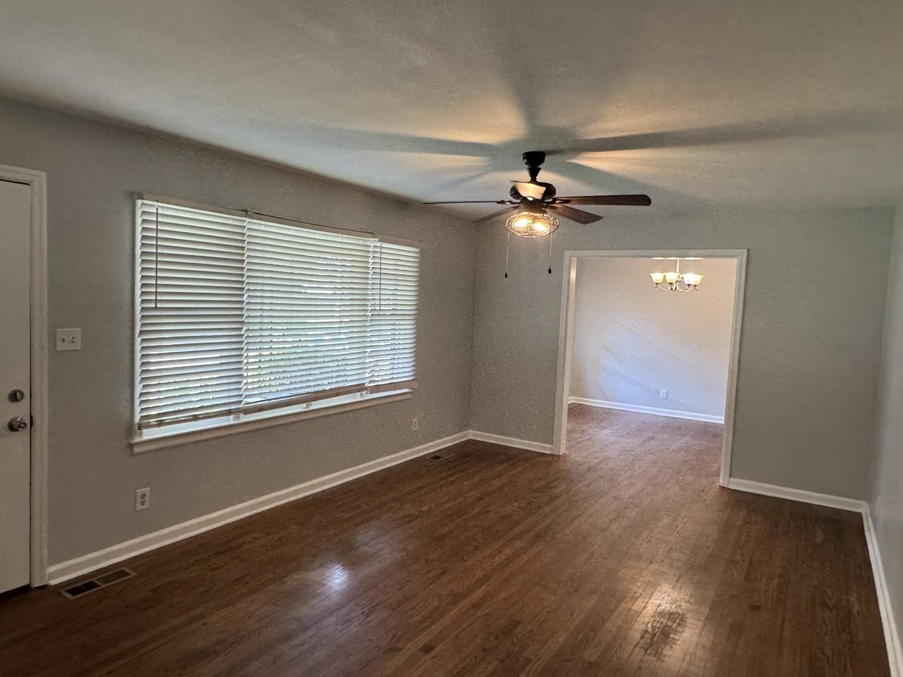 1802 48th St - Photo 2 of 16