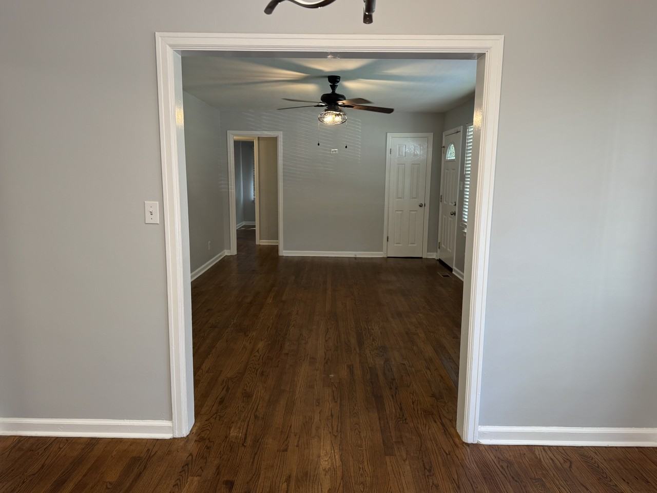 1802 48th St - Photo 4 of 16