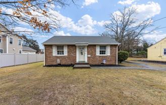 367 Ewing St - Photo 1 of 1
