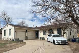 14409 E Montana Cir #B - Photo 1 of 1