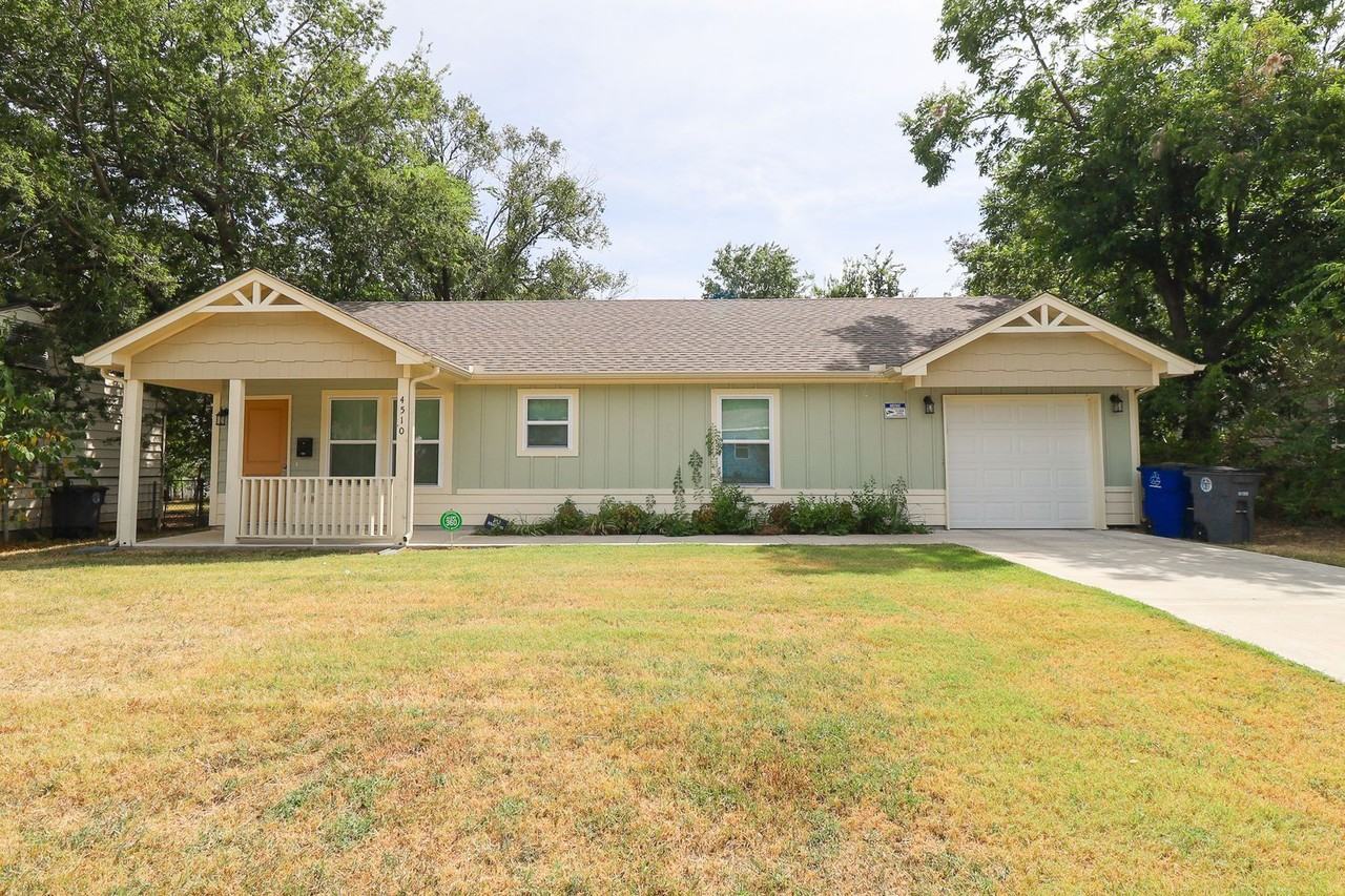 4510 E Young St - Photo 2 of 26