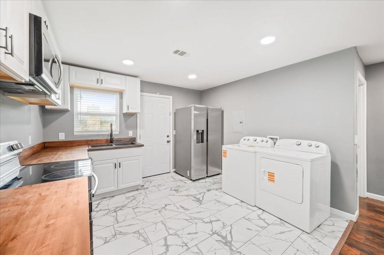 2120 Krenson St - Photo 3 of 25