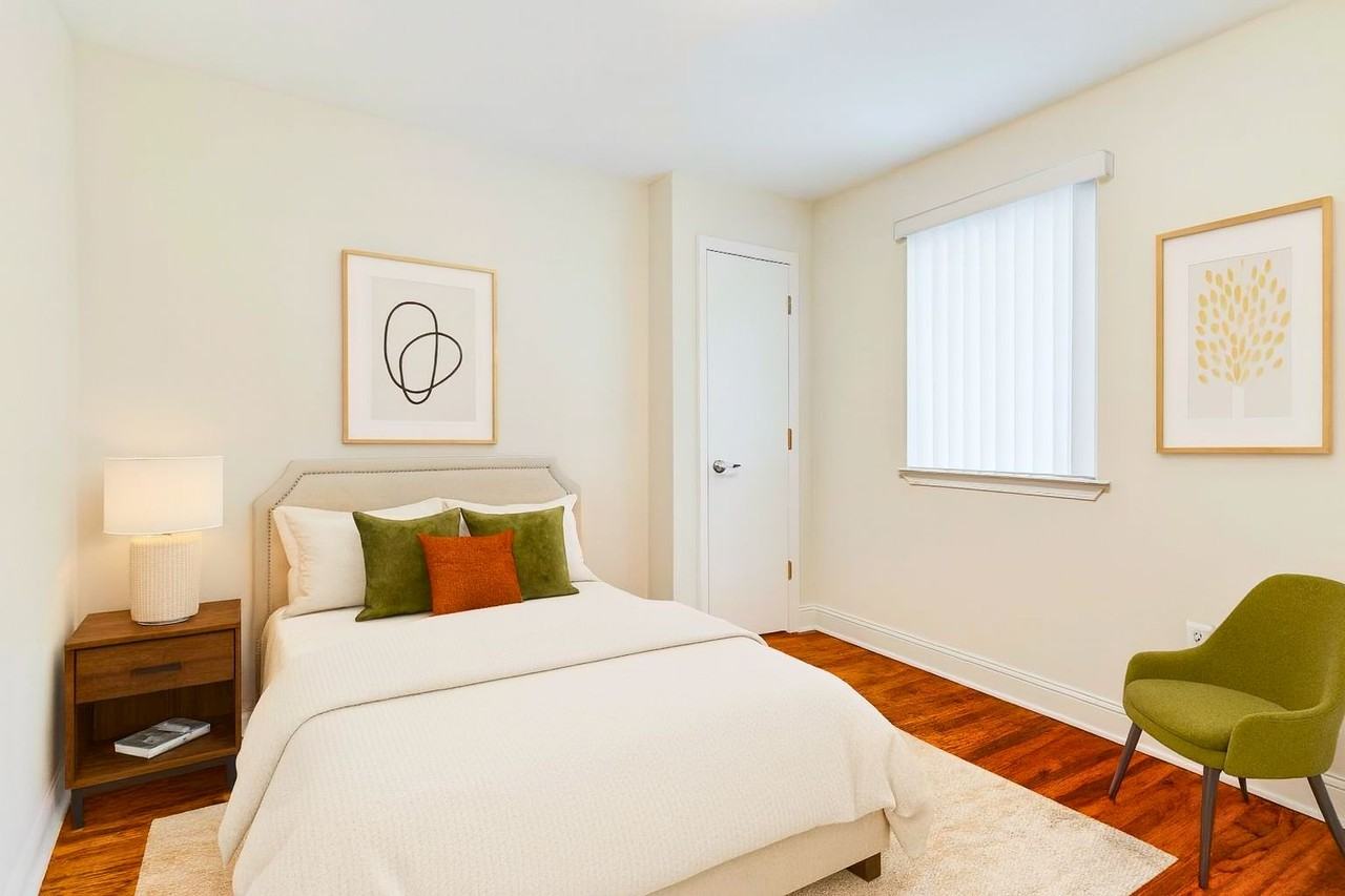 Parkview Manor - Photo 5 of 11