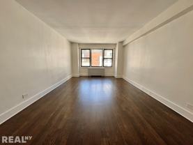 E 63rd St #11K - Photo 1 of 1