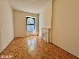 E 89th St #1W - Photo 1 of 1