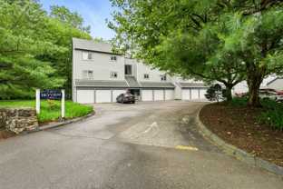 267 W Cedar St #1B - Photo 1 of 1