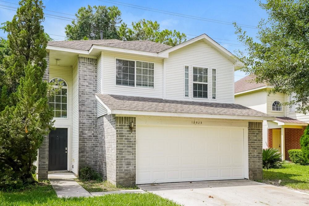 12623 Tracewood Ln - Photo 5 of 17