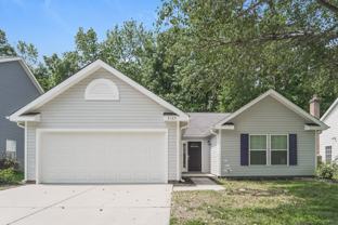 2105 David Earl Dr - Photo 1 of 1