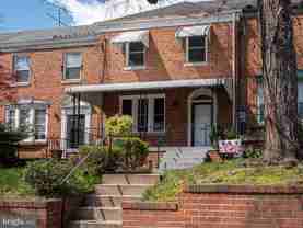 4106 10th St Ne - Photo 1 of 1