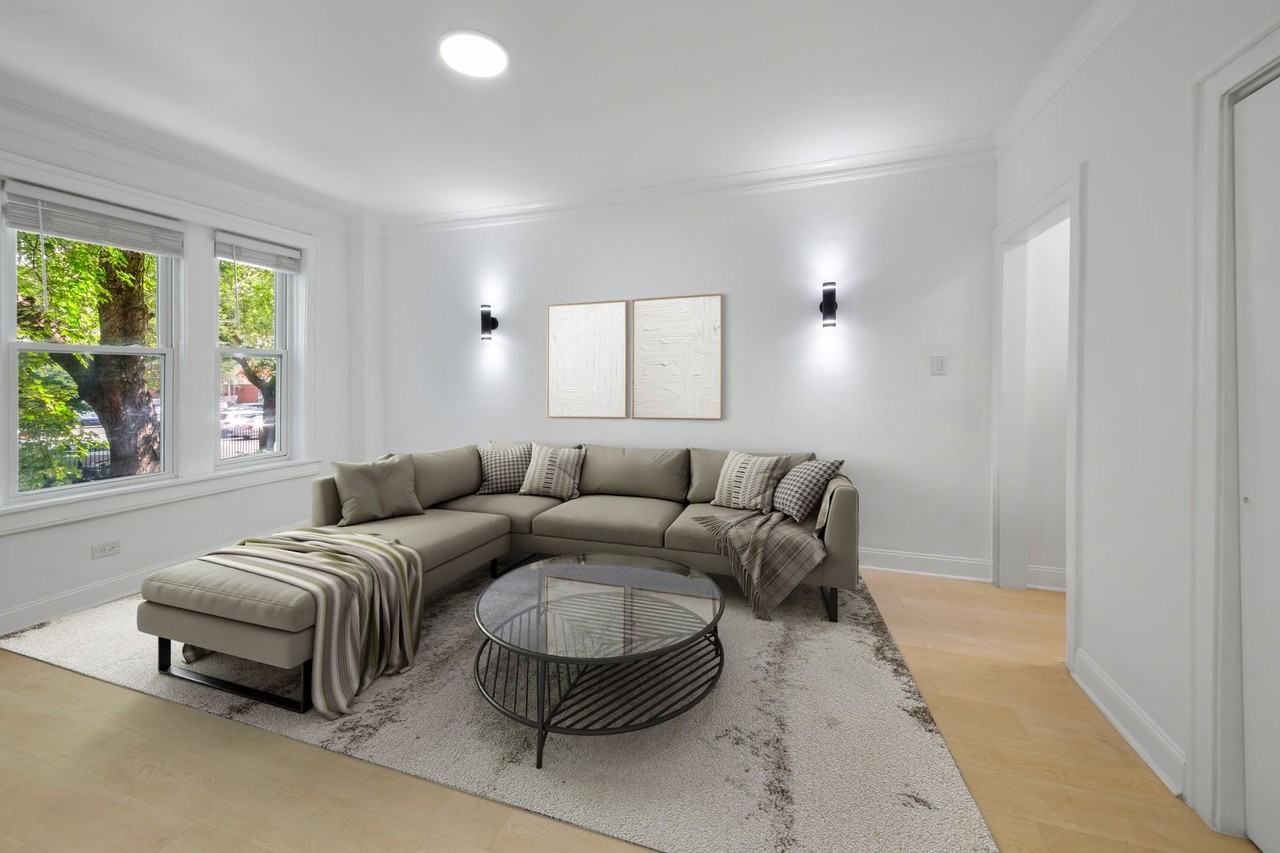 The Onyx on Sheridan - Photo 6 of 18