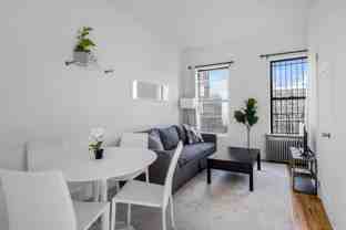 E 118th St - Photo 1 of 1